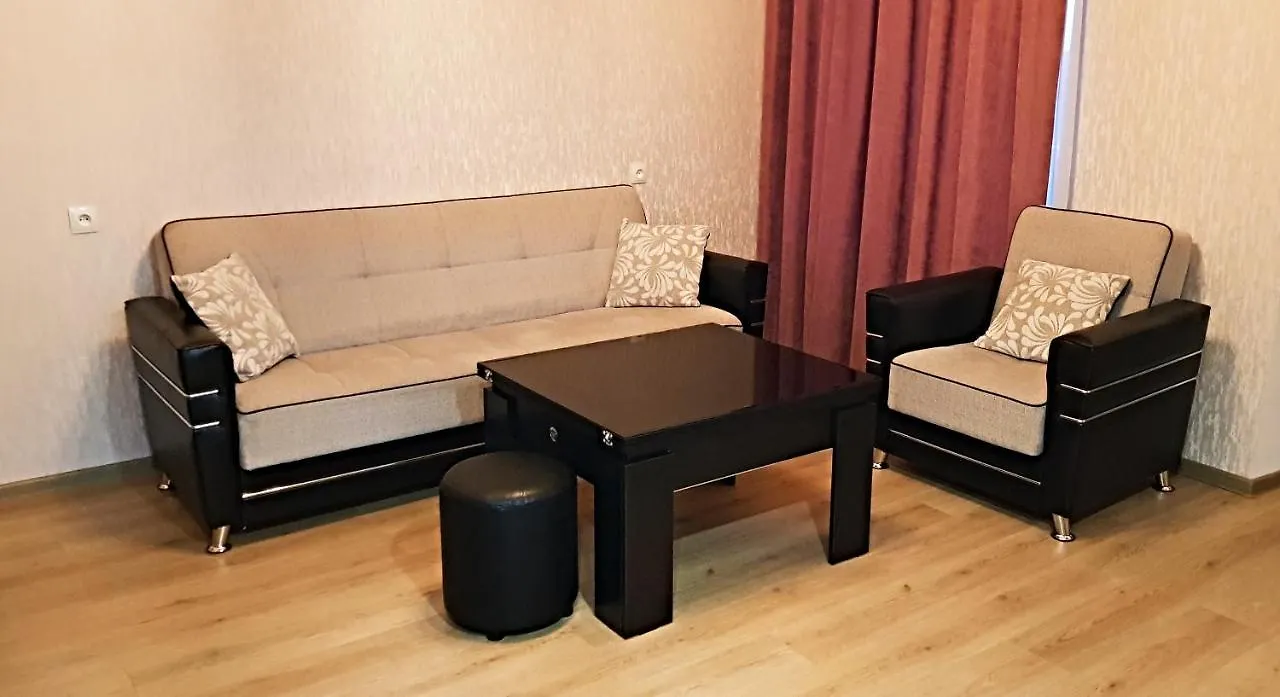 Bright And Cozy Apartment On Aghmashenebeli Avenue Tbiliszi
