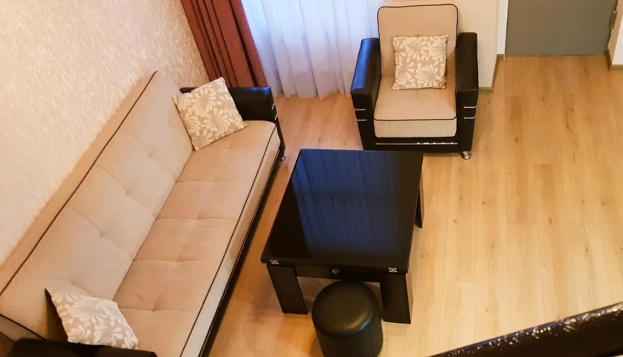 Bright And Cozy Apartment On Aghmashenebeli Avenue Tbiliszi 0*,